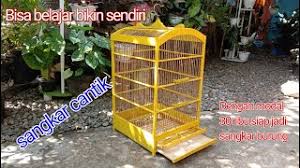 Cara membuat sangkar jebakan perangkap burung dan video berbagai jenis burung prenjak, kacer, pleci, ciblek, kenari, murai batu dan cucak ijo tentu burung yang sedang bertebangan biasanya memiliki ciri khas kicau atau suara yang dia miliki mulai dari burung cucak ijo, kacer, prenjak, pleci. Sangkar Burung Kotak Dari Kayu Herunterladen