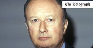 Sir Archie Lamb, fighter pilot and diplomat who served as Ambassador to  Norway and Kuwait and established himself as a leading expert