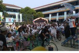 Kisah seorang ayah tergoda dengan kecantikan anak tirinya !! Sd Tarakanita 3 Gelar Fun Bike Untuk Peringati Dua Hal Penting