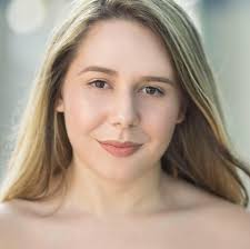 Thais Mellinger (@ActressThaisMellinger) • Facebook