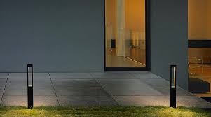 Landscape Lighting Guide Landscape Lighting Tips At Lumens Com