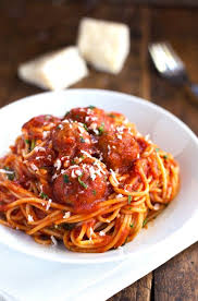 Skinny Spaghetti And Meatballs Pinch Of Yum Recipes Food Healthy Recipes