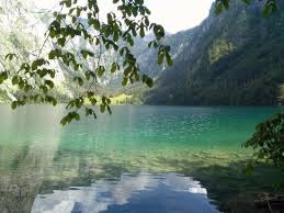 Dieser ist rund 110 m lang und 60 m breit, bei einer größe von nur 0,44 ha. Obersee Schoenau Am Koenigssee 2021 All You Need To Know Before You Go With Photos Tripadvisor