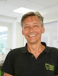 INTERDISZIPLINÄR ZAHNTECHNIK