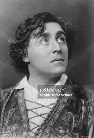 41 Julia Marlowe Photos & High Res Pictures