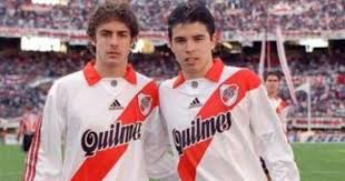 Pablo aimar was born on november 3, 1979 in río cuarto, córdoba, argentina. The Unpublished Stories Of Aimar And Saviola Web24 News