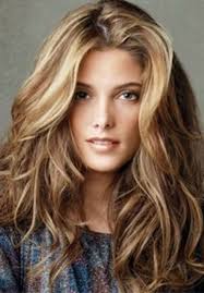Best Hair Color for Fair Skin and Green Eyes