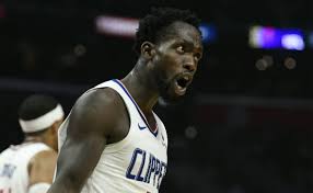 Nba point guard who broke into the league in 2013 with the houston rockets. Patrick Beverley Declined A Big Offer From The Kings To Stay In L A