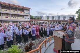 Atrašanās vietu kartē sk tengku ampuan mariam. Dr Ahmad Samsuri Mokhtar On Twitter Melawat Ke Sekolah Kebangsaan Tengku Ampuan Mariam Di Kuala Terengganu Pada Pagi Ini Sempena Hari Pertama Persekolahan Tahun 2019 Pelbagai Ragam Mencuit Hati Dapat Dilihat Terutamanya