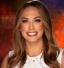 Jennifer Blomquist's Instagram, Twitter & Facebook