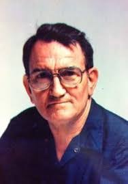 Hester Mayfield's Instagram, Twitter & Facebook