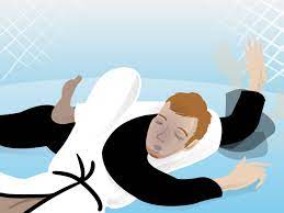 Woman puts sexual attacker to sleep with triangle choke learned at self defense class may 20, 2015 bjjee bjj news , featured cheltenham, england, a woman defended herself from a sexual attacker by using a triangle choked that she learned in a self defense class. How To Apply A Triangle Choke From Open Guard In Mixed Martial Arts