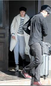 She is best known for her starring role as claire fraser in the. P The Pics Of Them Leaving The Hotel Are From When