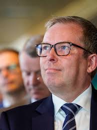 Håkon Haugli i Innovasjon Norge fraråder norske bedrifter fra å etablere  seg i VM-klare Saudi-Arabia