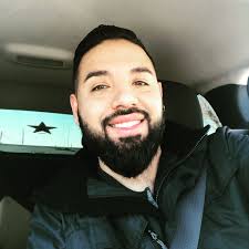 1. Some people are afraid to reveal their true selves when they begin  relationships. They are afraid that they will be rejected if they reveal  the aspects of themselves that they are