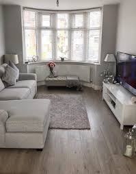 The osb or plywood must be staggered like stacking bricks to give it strength. Cottage Soft Pebble Oak Laminate Flooring Flooring Superstore Living Room Decor Apartment Sitting Room Decor Furniture Design Living Room