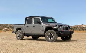 Request a dealer quote or view used cars at msn autos. 2021 Jeep Gladiator Reviews News Pictures And Video Roadshow