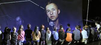 Sebastian ofner, dennis novak, dominic thiem, jurgen melzer and oliver marach will lead team austria in the inaugural atp cup. Typisch Jenny Ein Experiment Mit Der Klasse 8c In Kooperation Mit Der Waldblick Oberschule Freital Staatsschauspiel Dresden