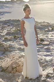Simple yet elegant wedding gown. Simple Yet Elegant Wedding Dress Addicfashion