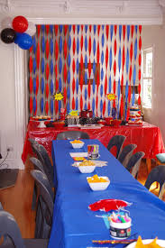 Spider man party spider man birthday avenger party spiderman theme party superhero birthday party manly party decorations birthday party decorations balloon a spiderman boy birthday party with a cityscape, cake and a candy buffet! Spiderman Theme Party Decorations Novocom Top