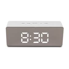 Led digital desk alarm clock battery powered only, dual alarm with extra loud volume,3 levels for brightness,1.2 inch red numbers display black. Digital Mirror Clock Led Alarm Clock With Flexible Snooze Time Battery Operated And Usb Powered Time Alarm Temperature Easy To Use For Bedroom Makeup Office Living Room Travel Walmart Com Walmart Com