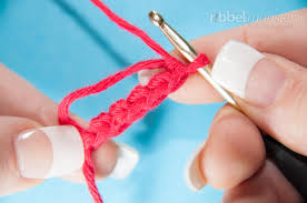 Connecting volunteer knitters with breast cancer survivors to offer free knitted knockers. Kreise Hakeln In Kreisrunden Hakeln Lernen Fur Anfanger Anleitung Premium Kostenlose Anleitungen Ribbelmonster