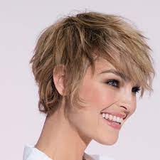 Plongeant nuque courte coupe carr. Tendances Coupes De La Rentree 50 Looks Pour Trouver Le Votre