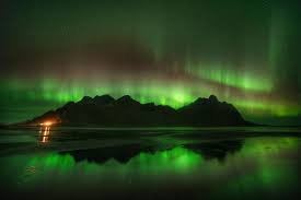 Aurora borealis lights up sky above scotland the northern lights were visible overnight from shetland, moray and the highlands. Can You Look At These 16 Award Winning New Photos Of The Northern Lights Without Getting Itchy Feet