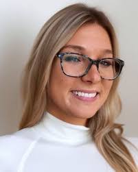 Ashley Paddock's Instagram, Twitter & Facebook