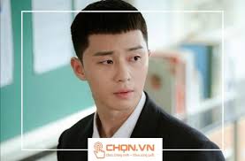 Một số kiểu tóc nam ngắn đẹp việt nam 2021 sẽ có phom tóc ôm hơn, giúp khuôn mặt thon gọn và góc cạnh hơn. Top 25 Kiá»ƒu Toc Nam Han Quá»'c Ä'áº§y Phong Cach Trong NÄƒm 2021