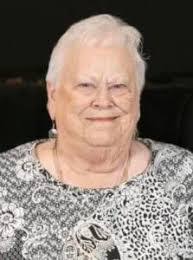 Dana Gumm's Instagram, Twitter & Facebook