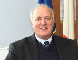 S Prega D Spegnere Le Luc Quando S Lasca La Stanza Segno