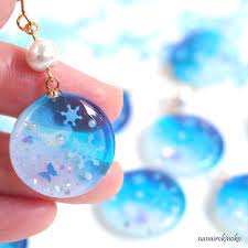 青い蝶と雪の結晶 手作り アクセサリー レジン アクセサリー 手作り クリスタルジュエリー