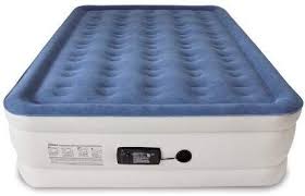 Amazon Com Soundasleep Dream Series Air Mattress With Comfortcoil Technology Internal High Capacity Pump Queen Air Mattress Camping Air Mattress Mattress