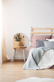 Da sgabello a comodino, in sole 3 ore, con semplice relooking: 15 Comodini Fai Da Te Per Aumentare Il Design Della Camera Da Letto