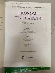 Guru dan juga pelajar boleh merujuk maklumat berikut untuk membuat persiapan sebelum mengajar atau mengulangkaji sebelum menghadapi peperiksaan. Buku Teks Ekonomi Tingkatan 4 Updated Sylybus Textbooks On Carousell