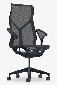 It's a minefield of pseudoscience and marketing mumbo, but to help narrow it down, your next office chair ideally needs the following features. Pkwfw3gif6bp6m