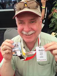 Like new from Spirit Halloween, Huggy Wiggy costume. Sz 12-14 Pick up Red  Deer LOMS Cash only