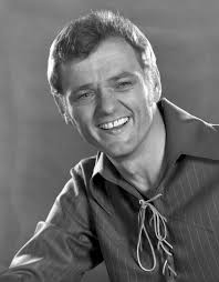 Jerry Reed died at the age of 71 from emphasema but started entertaining at  an early age. Jerry learned to play guitar at age 8 when his mother bought  him a $2