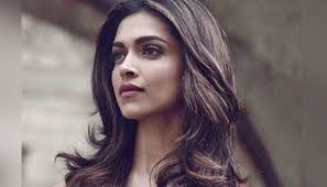 If you wanna meet deepika padukone so you've to be active on instagram. Deepika Padukone Fans Left Puzzled After Deleting Instagram Twitter Posts