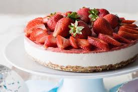 Crema di fragole per cheesecake. Ricetta Cheesecake Fredda Alle Fragole Per La Festa Della Mamma Viviconstile