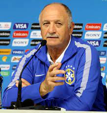 Luis felipe scolari ist rund eineinhalb jahre vor der wm in brasilien offiziell als neuer coach der «seleçao» und nachfolger des entlassenen mano menezes vorgestellt worden. Luiz Felipe Scolari Wikipedia