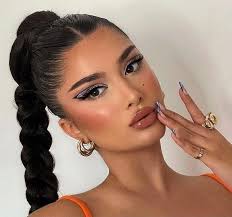 Sandy Millan (sandysucre)