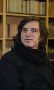 Kenneth spiller en av Norges mest forhatte menn: