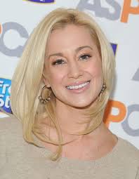 Kellie pickler is an american country music artist and tv personality, born on june 28th, 1986 in north carolina. Kellie Pickler Medium Hairstyles Easy Straight Haircut For Blonde Hair Popular Haircuts