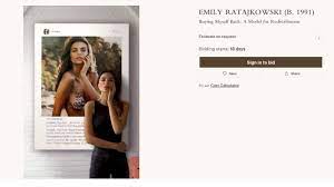 Её родители — кэтлин балгли (kathleen balgley) и джон дэвид «джей ди. Emily Ratajkowski Racht Sich Auf Clevere Weise An Instagram Dieb Ich Kaufe Mich Selbst Zuruck Stern De