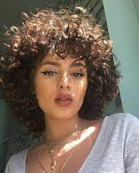 Val Mercado Cabello Ondulado Y Rizado Cabello Risado Corto Cabello Con Rulos
