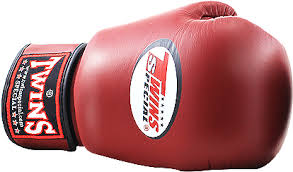 El boxeador del momento retuvo sus títulos de peso gallo de la asociación mundial de boxeo y de la federación internacional de boxeo. Download Hd 1433390668 Guante Boxeo Png Transparent Png Image Nicepng Com