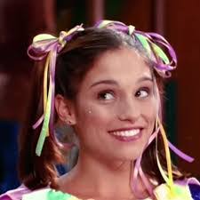 Kimberly Hey's Instagram, Twitter & Facebook