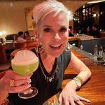 Julie Feaster's Instagram, Twitter & Facebook